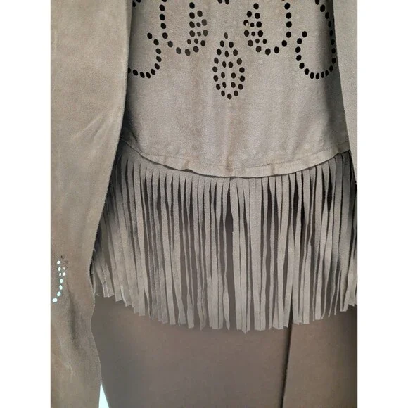 Curations Caravan Tan Faux Suede Laser Cut Fringe Wrap Shawl Studded Boho OS - Picture 9 of 16